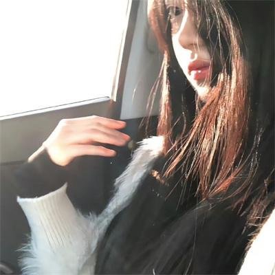 四角社群 海报